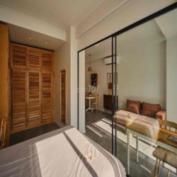 CHO THUÊ CHDV 1PN FNT CAO CẤP BANCON TO MG RIÊNG GẦN ĐH NTT, LUẬT Q1Q5