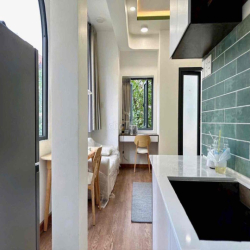 CHO THUÊ CHDV 1PN FNT CAO CẤP BANCON TO MG RIÊNG GẦN ĐH NTT, LUẬT Q1Q5