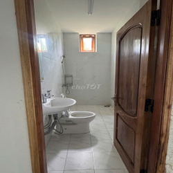 CHO THUÊ VĂN PHÒNG KẾT HỢP NHÀ Ở