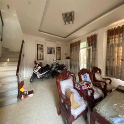 CHO THUÊ BIỆT THỰ SẴN NỘI THẤT CAO CẤP KDC HỒNG LONG GIÁ TỐT CHỈ 26TR