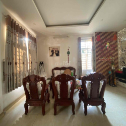 CHO THUÊ BIỆT THỰ SẴN NỘI THẤT CAO CẤP KDC HỒNG LONG GIÁ TỐT CHỈ 26TR