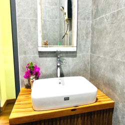 CHO THUÊ NHÀ CÓ SÂN VƯỜN 3 PHÒNG NGỦ NAM NHA TRANG GIÁ 15 TRIỆU