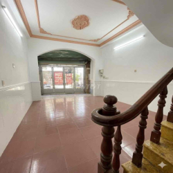 Nhà mặt tiền. 1 trệt 1 lầu. 4pn. 2wc