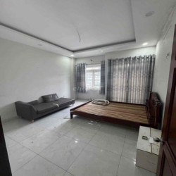 💟 cho thuê nhà NC 4pn hẻm 237/phạm van chiêu p14