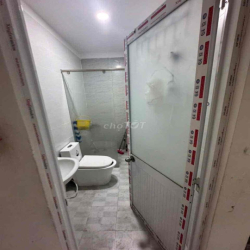 💟 cho thuê nhà NC 4pn hẻm 237/phạm van chiêu p14