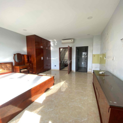 Cho thuê nhà MTKD gần Đầm Sen,lề đường 8m-4 x 20-4 tầng-6 pngủ-30triệu