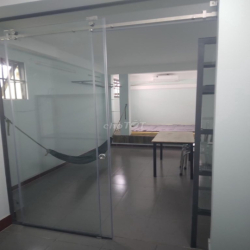 CẦN CHO PHỤ NỮ ĐỘC THÂN THUÊ PHÒNG ĐỂ Ở (gần cầu Thị Nghè)