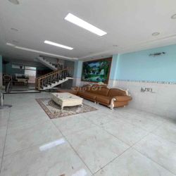 NHÀ RẤT ĐẸP 5x20. CHO THUÊ