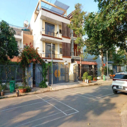 NHÀ 7X20, 1T2L 4PN 6WC, TRỆT SƠN TĨNH ĐIỆN CHO CTY. KDC GIÁP THỦ ĐỨC