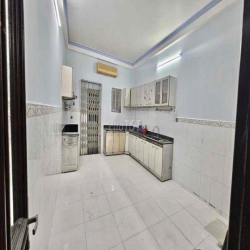 Cho Thuê Nhà 1 Trệt 2 Lầu 4PN 4x17m Mặt Tiền Đường Số Lâm Văn Bền