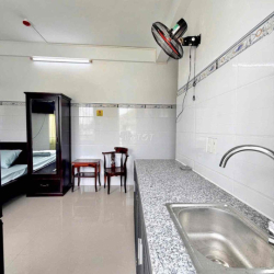 CHO THUÊ CĂN HỘ CÁCH BIỂN CHỈ 100m