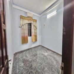 Cho Thuê Nhà 1 Trệt 2 Lầu 4PN 4x17m Mặt Tiền Đường Số Lâm Văn Bền