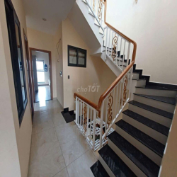 NHÀ 7X20, 1T2L 4PN 6WC, TRỆT SƠN TĨNH ĐIỆN CHO CTY. KDC GIÁP THỦ ĐỨC