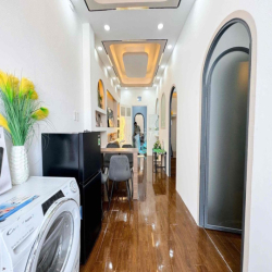 CĂN HỘ Dv 2 Phòng 55m2 Mới Đồ Đạc có Đủ Tìm Khách Xịn