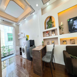 CĂN HỘ Dv 2 Phòng 55m2 Mới Đồ Đạc có Đủ Tìm Khách Xịn