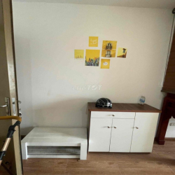 Cho thuê căn hộ chung cư 2 ngủ Samsora Quang Trung Hà Đông