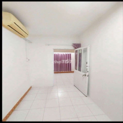 Nguyên căn cho thuê 1t 1l Trần Hưng Đạo Quận 1.