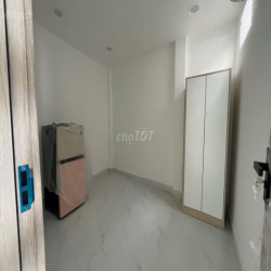 2PN 1WC Nhà mới khai trương ngay trung tâm tiện qua Q4 Q1, KCX