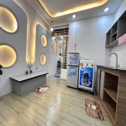 CĂN HỘ 2 PHÒNG NGỦ RỘNG RÃI BAN CÔNG