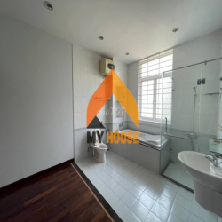 ÚI XỜI!VILLA mới tinh đẹp ĐỈNH gần sông SG-400M2