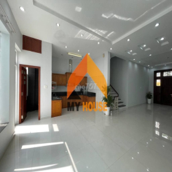 ÚI XỜI!VILLA mới tinh đẹp ĐỈNH gần sông SG-400M2