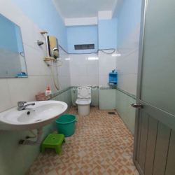  Chín Chủ Cho Thuê Mặt Tiền Lê Thị Riêng 4x18 3Lầu 5pn 3wc