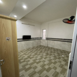 Phòng trọ tiện nghi 380 đồng văn cống, 16m2, giá 2,8tr
