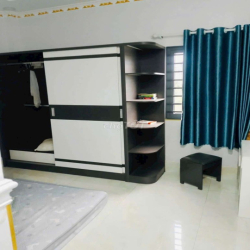 Nhà 1 trệt 2 lầu sân thượng full nội thất đs6 BHH B bình tân