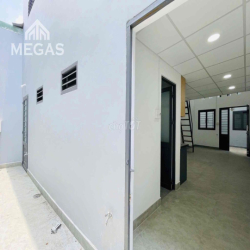 CHO THUÊ DUPLEX RỘNG 50m2 NGAY NGÃ TƯ 4 XÃ