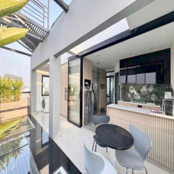 SIÊU PHẨM Penthouse -1PHÒNG NGỦ (balcony)  BÌNH THẠNH