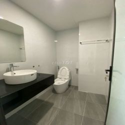 nhà ngõ 15 hàm nghi 100m x 4T ô tô đỗ cửa