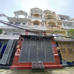 NHÀ 3 TẦNG LẦU SÂN THƯỢNG LÊ VĂN THỌ 4PN