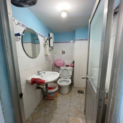 Cho thuê nhà sẵn nội thất 3PN đường XVNT hướng 2 chiều. Giá 9tr/th