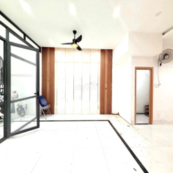 Văn phòng/ đại lý/ kho/ Mbkd 80m2 kdc Dương Hồng, lối vào Mizuky