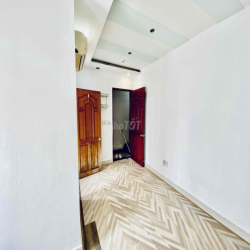 cho thuê căn hộ chính chủ đầy đủ tiện nghi có thang máy