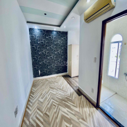 cho thuê căn hộ chính chủ đầy đủ tiện nghi có thang máy