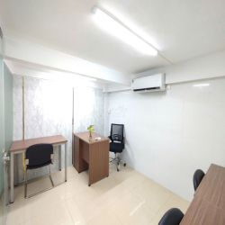 Văn phòng cho thuê tại  Bình Thạnh với sẵn nội thất, lễ tân, phòng họp