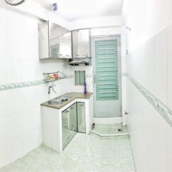 Cho thuê nhà nguyên căn 8/3 Co Giang , Q1