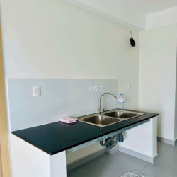 GIÁ SỐC 3,5 TRIỆU BAO PHÍ – CĂN HỘ GÓC, TẦNG CAO 44M² TẠI NAM LONG 2
