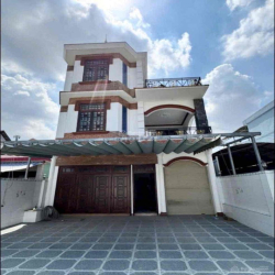 Cho Thuê Biệt Thự MT Nguyễn Thị Định Q2, 500m², 6PN, Giá 65 Triệu
