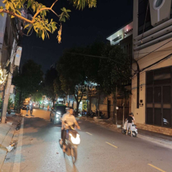 Cho thuê MBKD mặt tiền Bàu Cát
