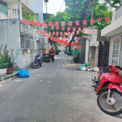 NGUYÊN CĂN ĐẸP CHO THUÊ 9TR QUẬN 4.
