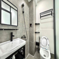 Căn Hộ Studio cửa sổ full nt new 100% - Gần CV làng Hoa