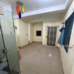 chính chủ cho thuê 3l, 2PN,2WC, 1 sân thượng