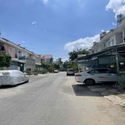 Nhà lầu 3 phòng mới KDC Hưng Phú 2 ( cty 8 )