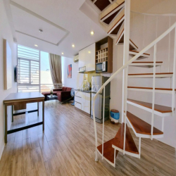 PENHOUSE SANG TRỌNG VIEW THÀNH PHỐ 2 TẦNG - 60M2 - THANG MÁY