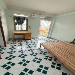 Cho thuê nhà riêng ngõ 362 Giải Phóng - 25m2 - 5 tầng