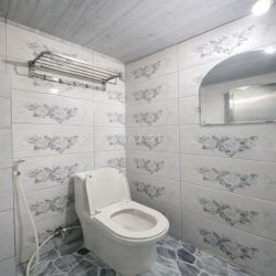 CHO THUÊ PHÒNG CÓ GÁC CỬA SỔ Ở ĐẶNG THUỲ TRÂM CÁCH VĂN LANG 3P