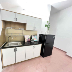 Ngay Sân Bay 2PN máy Giặt Riêng 6tr4 Nội thất có sẵn