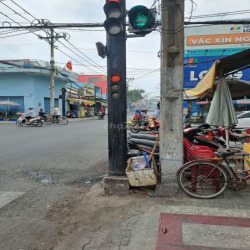 Mặt bằng kinh doanh  ngay chợ Hóc Môn cho thuê